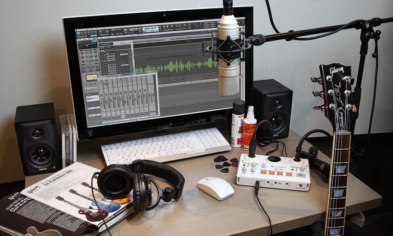 New Tascam MiNiSTUDIOs are podtastic