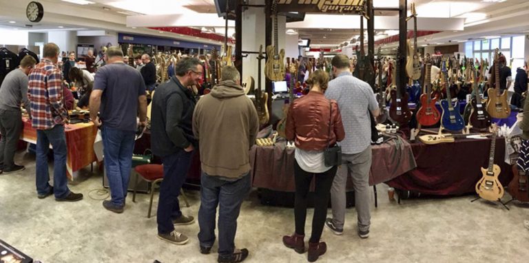 Kempton Park Show romps home – 2017 event confirmed.