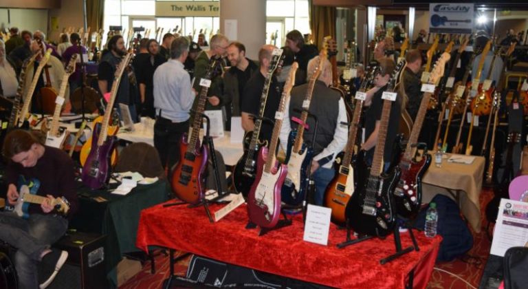 Northern Guitars Show returns to Merseyside