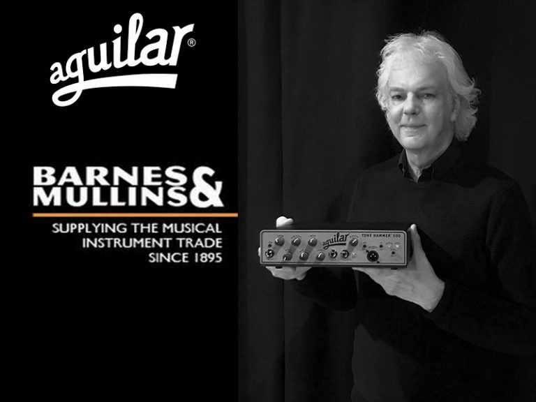 Neil Murray signs with Aguilar