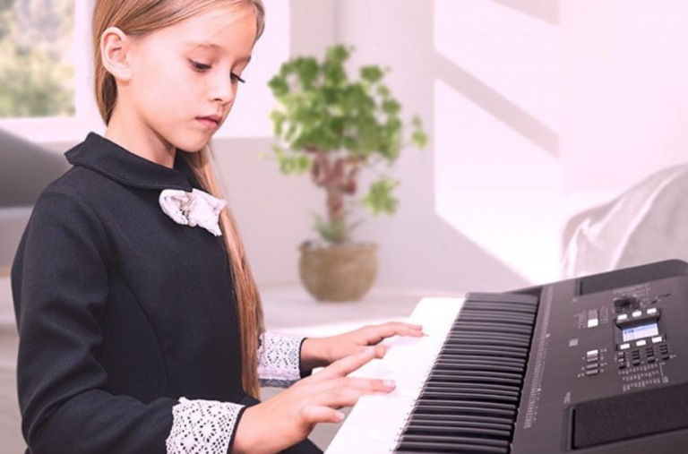 Yamaha Presents The New PSR-E373 And PSR-EW310