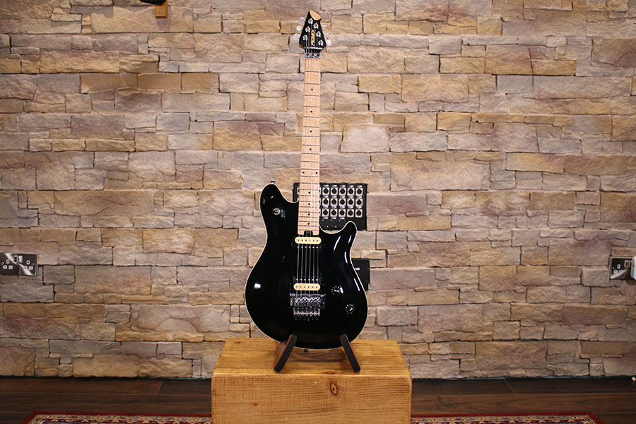 Review - Peavey HP2 Electric Guitar | Music Instrument News