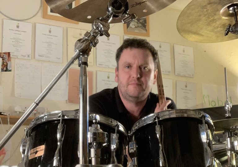 Award Wining Teacher Offers Pad and Samba Sessions at The UK Drum Show