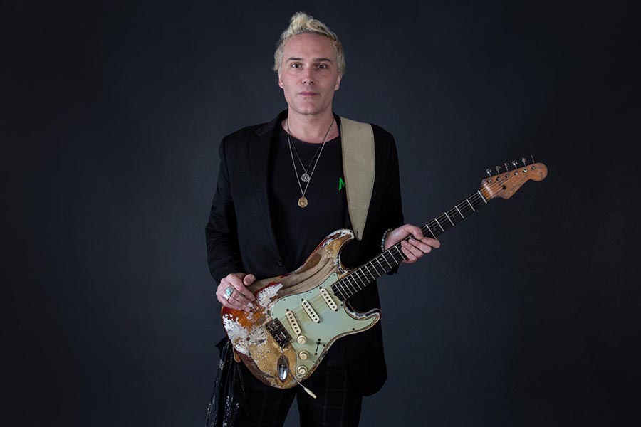 Introducing The Philip Sayce “Mother” Stratocaster® Pickup Set