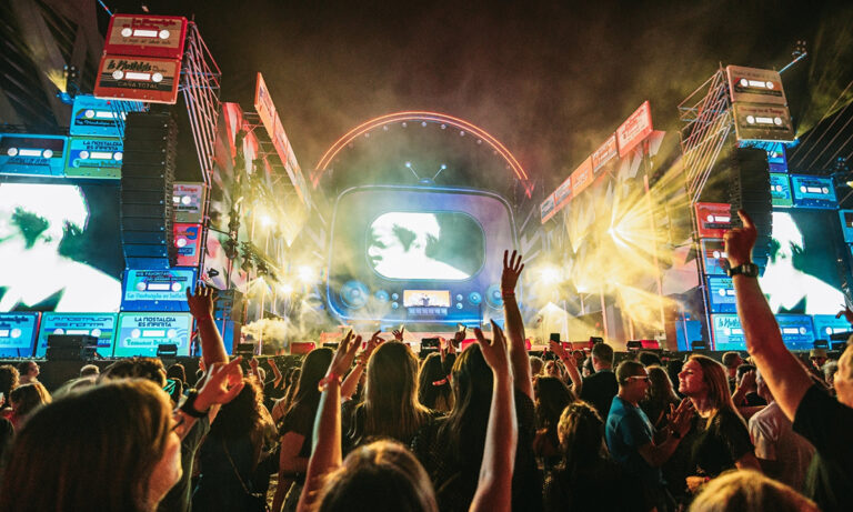 Nostalgia in a new light – Cameo at the Love the 90s Festival in Valencia