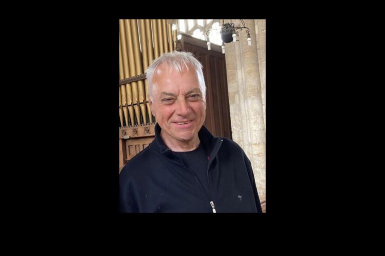 Family Announce Passing of Stephen Richards