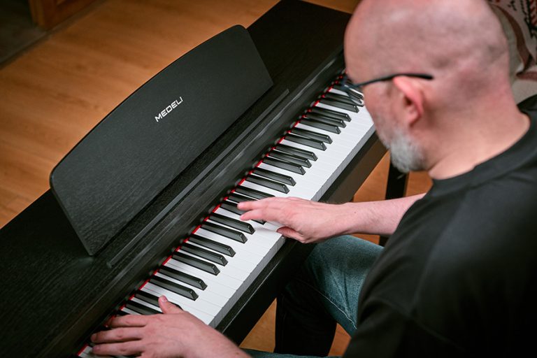 Barnes & Mullins Appointed UK Distributor for Medeli Keyboards and Digital Pianos