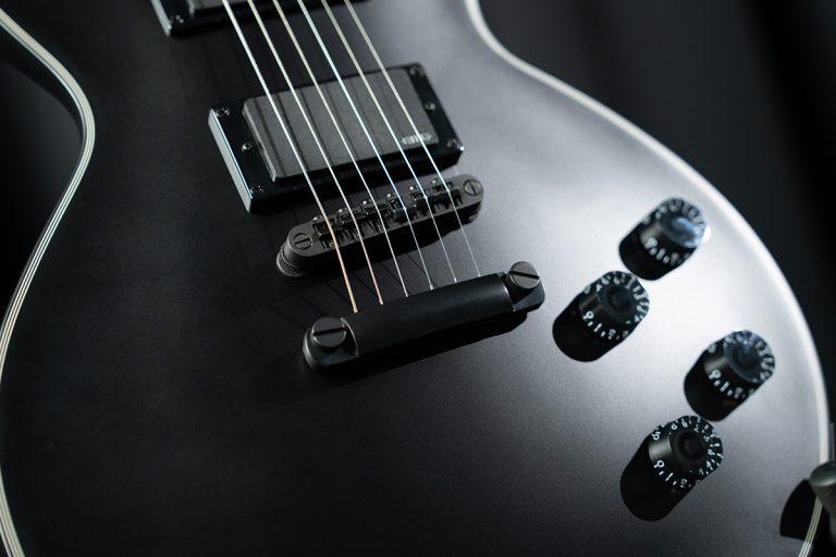 Cort Introduces the CR300MT Electric Guitar